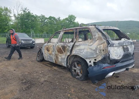 2019 Volvo Xc90 T5 Momentum z USA, uszkodzony, nr VIN YV4102PKXK1424657